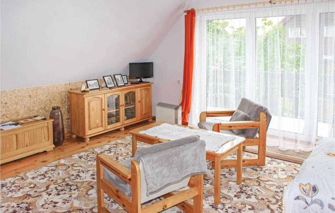 Cozy Apartment In Nowe Warpno With Wifi מראה חיצוני תמונה